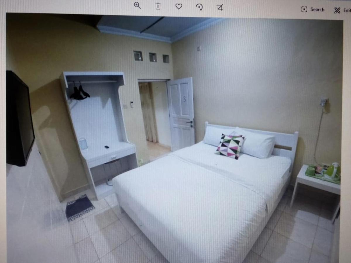 Omah Inap D24 Syariah Near Universitas Aisyiah Yogyakarta Mitra Reddoorz Sleman  Εξωτερικό φωτογραφία
